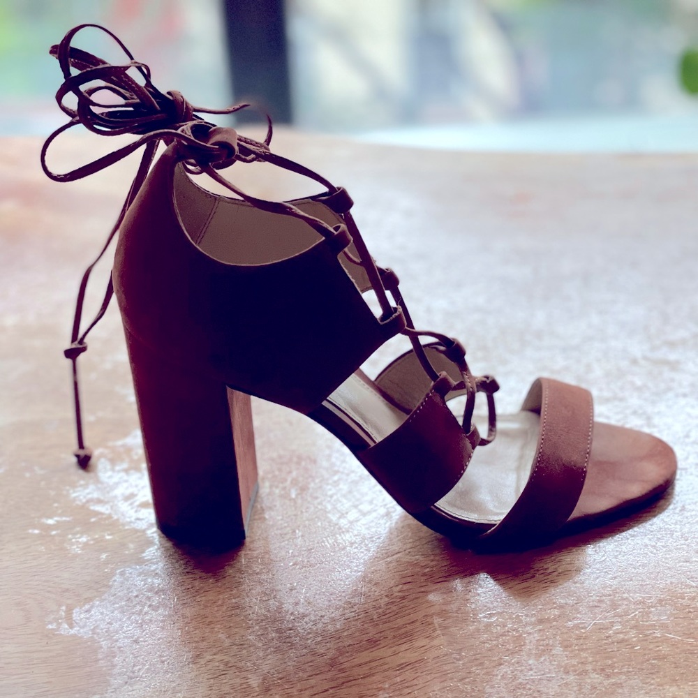 Vince Camuto Tie Up Block Heel Sandal